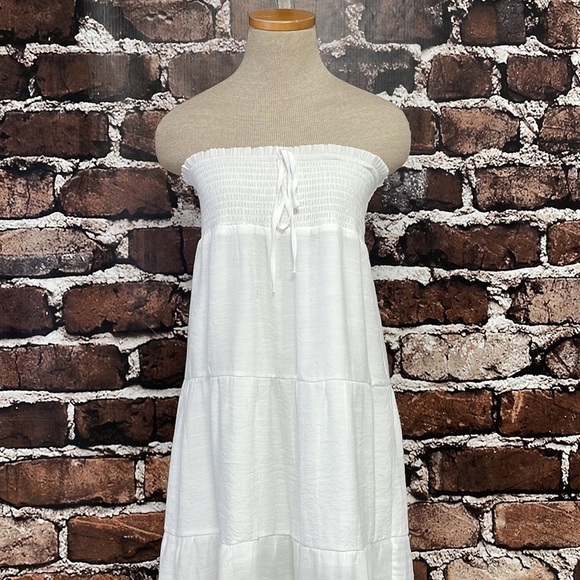 Love Tree Dress Womens Large White Maxi Panel Strapless Smocked Bohemian Boho - Picture 7 of 17